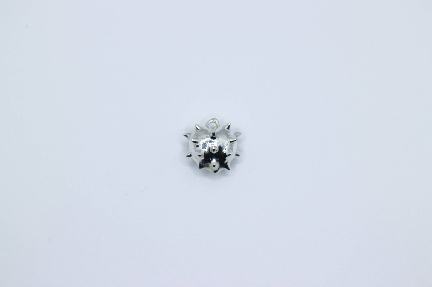 [pre-order]Big heart flail piercing top